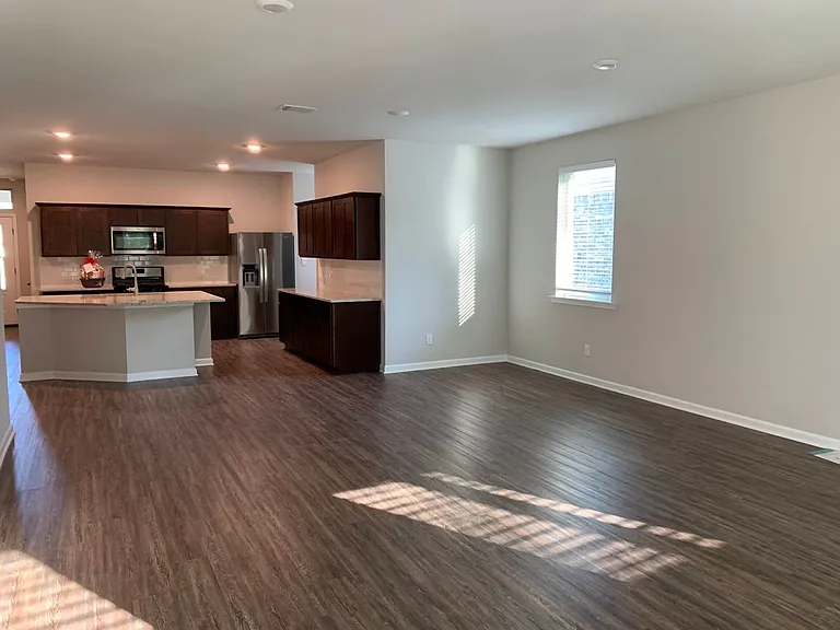 7601 Trailview Dr — Photo 11