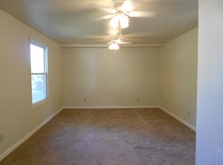 518 S 8th St, West Terre Haute, IN 47885