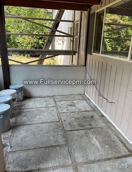 Front covered porch_08032021