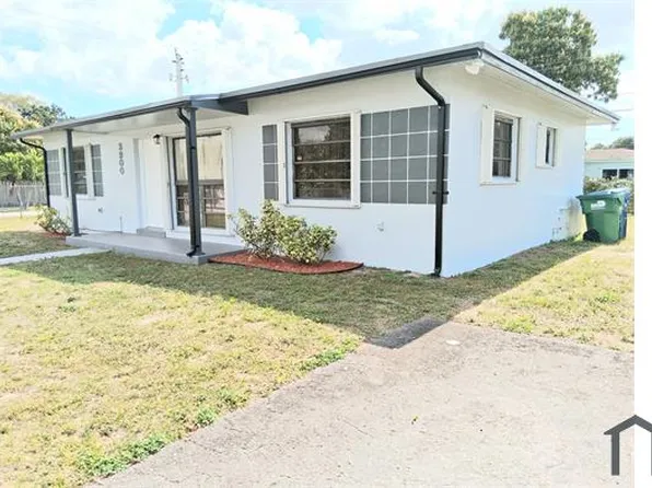 3900 NW 170th St, Miami Gardens, FL 33055