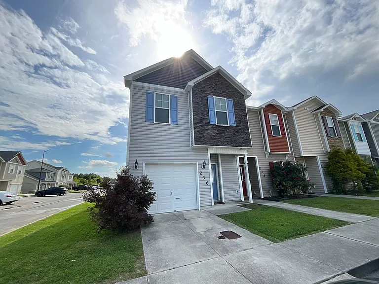 236 Glenhaven Ln — Photo 1