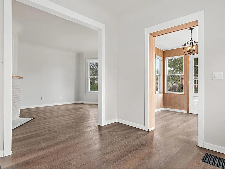 3401 Pillsbury Ave S — Photo 5