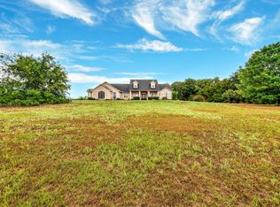 195 Big Mailbox Rd, Waco, TX 76706