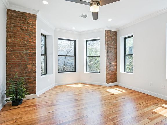 2nd image of 570 Walton Ave APT 2