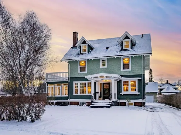 2125 Hughitt Ave, Superior, WI 54880