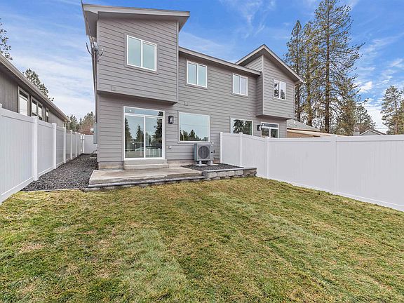 3rd image of 4207 E 37th Ave #A