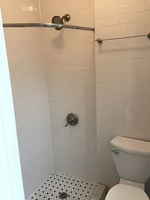 Rented by Flatiron Real Estate Advisors LLC | media 17