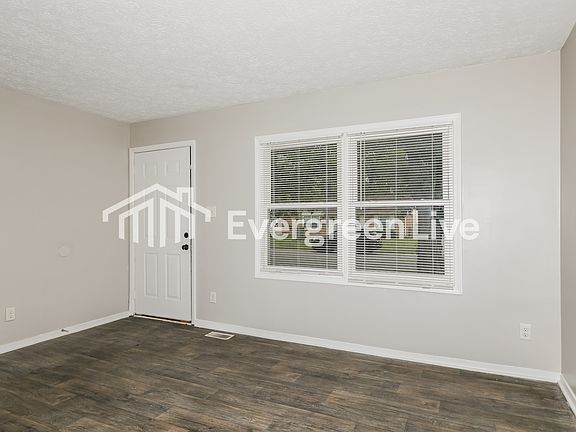 3rd image of 7608 E 34th St