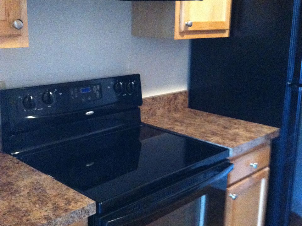 2nd image of 3320 W Galbraith Rd APT 8