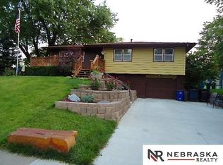 5001 Red Rock Ave, Omaha, NE 68157