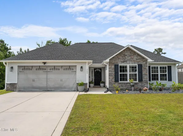 304 Old Snap Dragon Court, Jacksonville, NC 28546