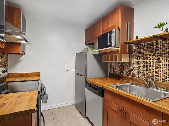5th image of 13759 NE 69th Street #674
