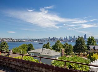 1300 44th Ave SW, Seattle, WA 98116