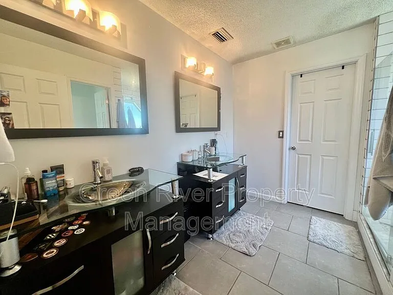 3352 Shelley Dr — Photo 22