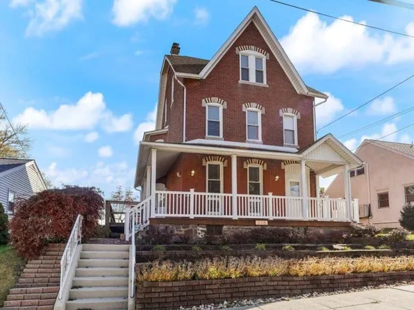 326 Walnut St #1, Spring City, PA 19475