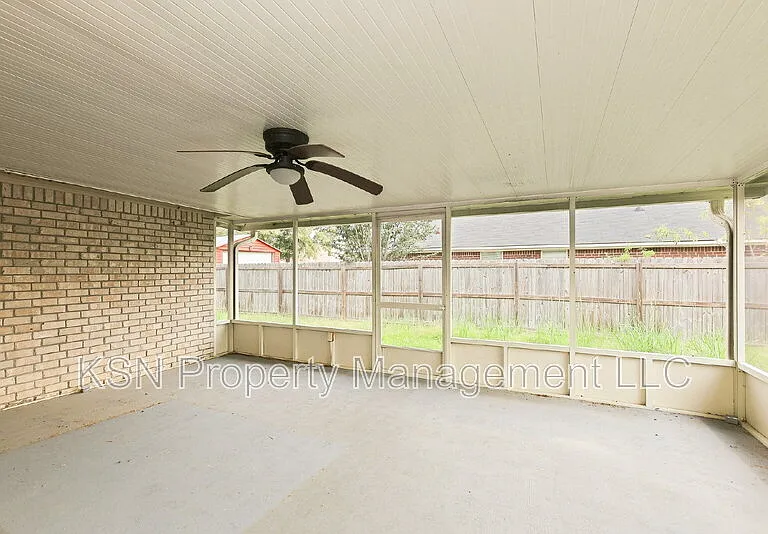 17 Arbor Ridge Way — Photo 23