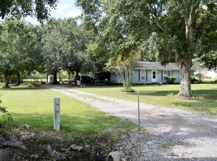 2337 Conrad Rd, Erath, LA 70533