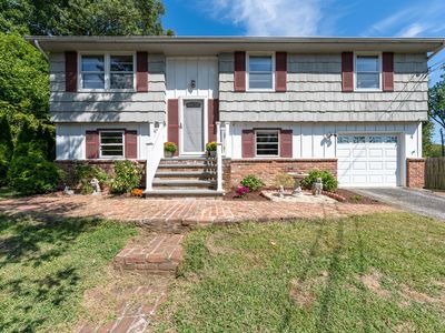 4 Elaine Drive, Stamford, CT, 06902