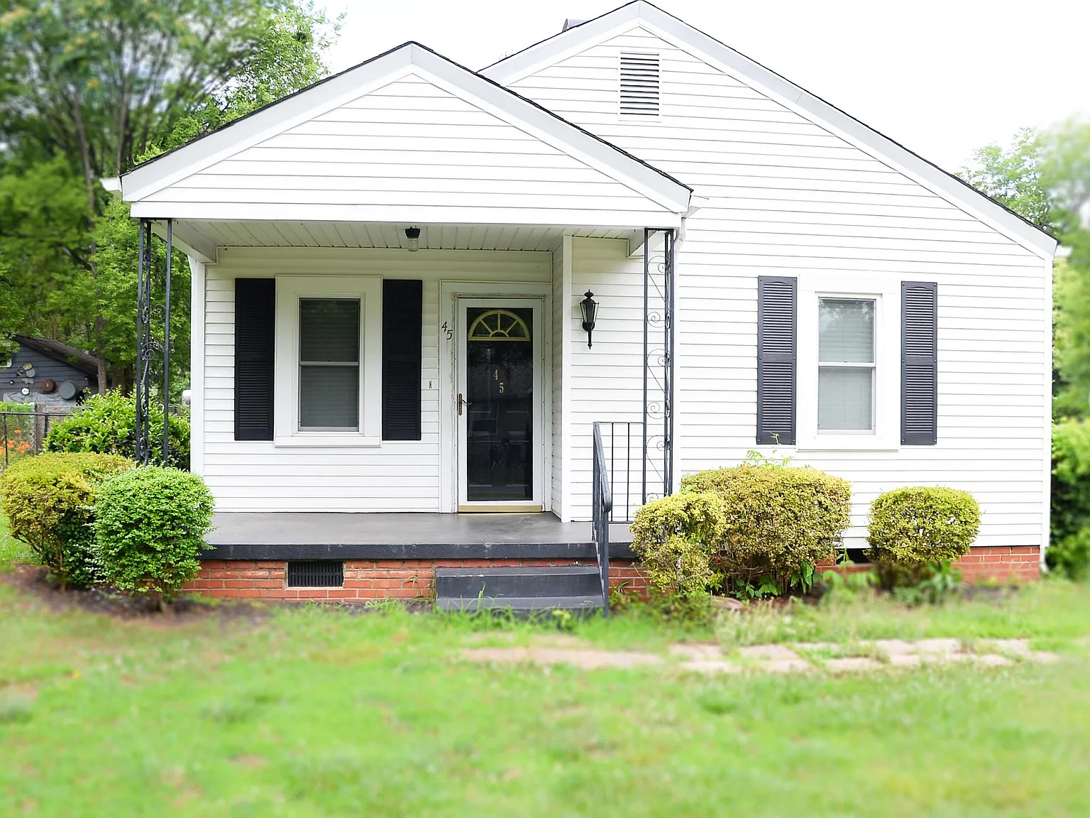 45 West Ave — Photo 2