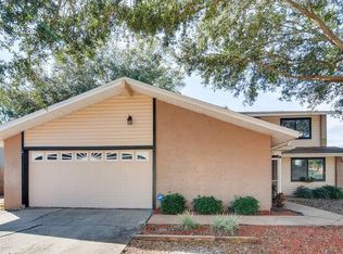 10088 133rd St, Seminole, FL 33776