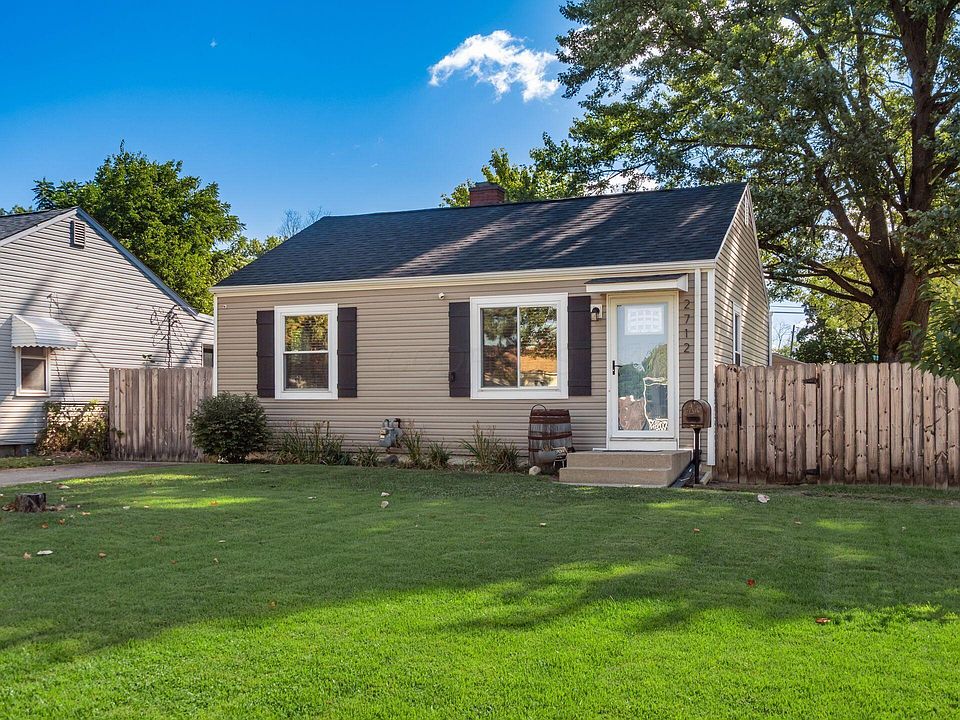 1st image of 2712 Homecroft Dr