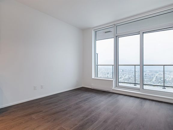 3rd image of 4650 Brentwood Blvd #4109