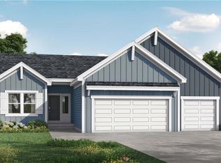 8943 SW 6th St, Blue Summit, MO 64014