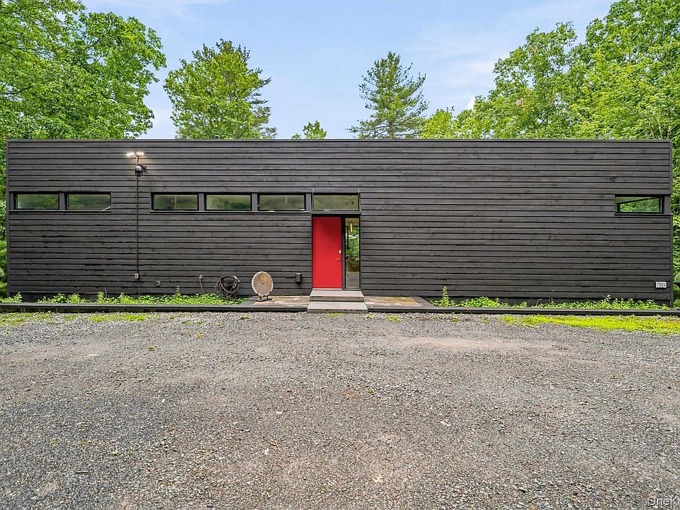 1st image of 194 Mapes Road
