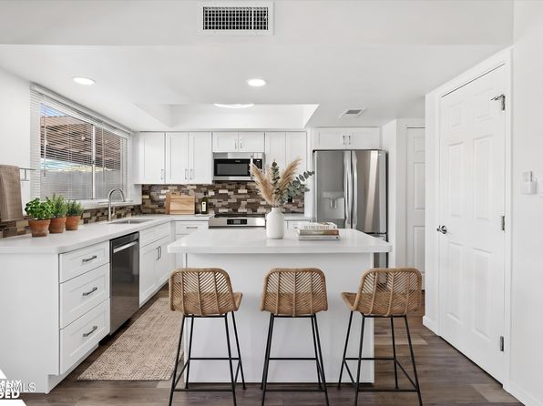 8141 E Vista Dr