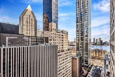 Rented by Sotheby's International Realty