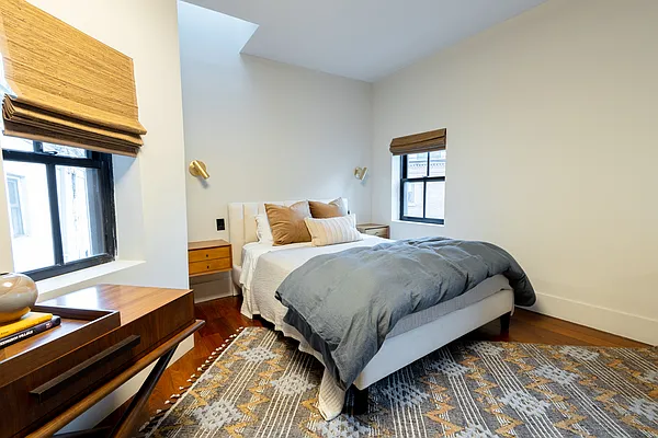 Rented by Finest Furnished LLC | media 124