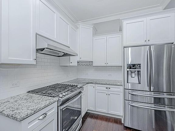 5th image of 2781 Rivertowne Pkwy