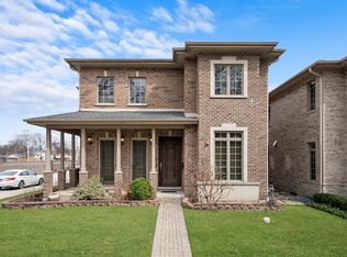 7745 Kenton Ave, Skokie, IL