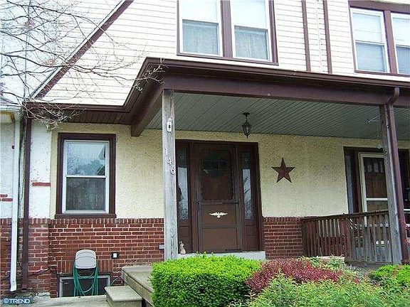 2nd image of 146 Blackburn Ave