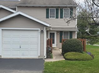 501 Bentwood Ln, York, PA 17408