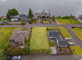 2215 The Strand, Columbia City, OR