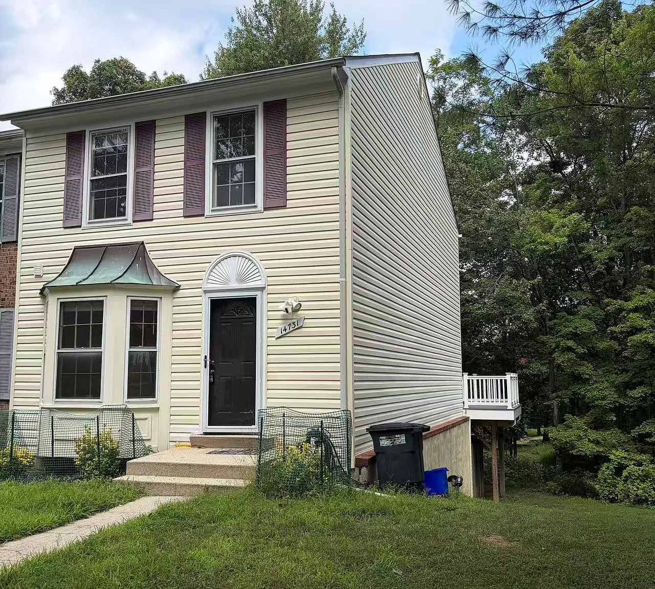 3 bed, 3.5 bath, 2052 sqft, $2,800 — Photo 2