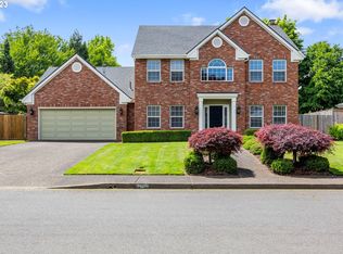 3326 Winchester Way, Eugene, OR 97401