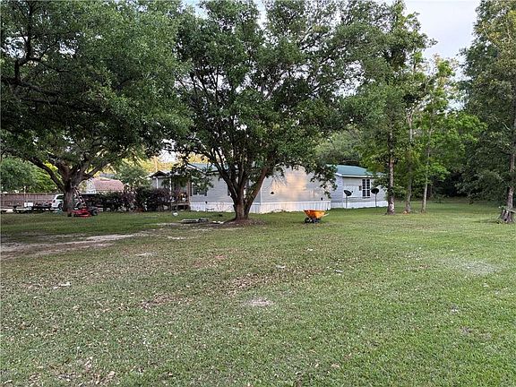 4th image of 759 Brewster Rd