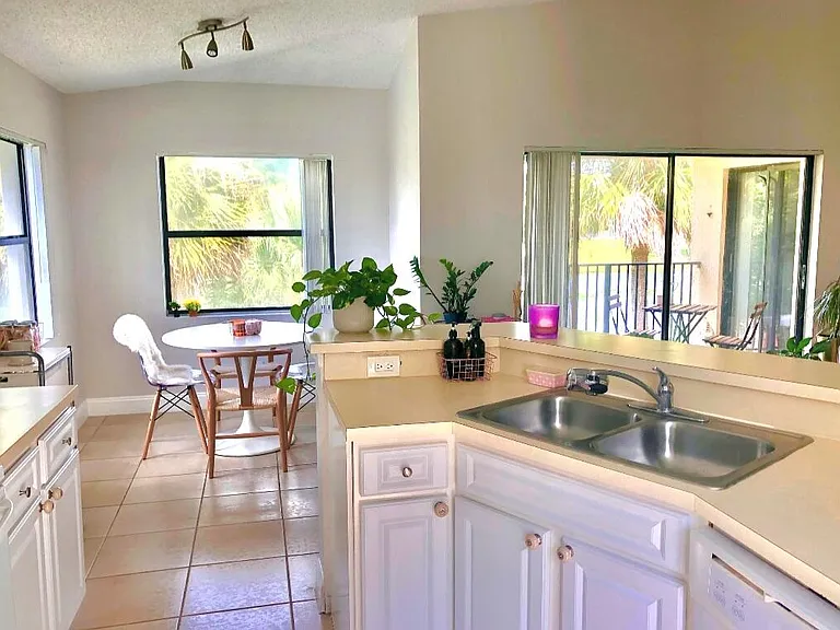 9999 Summerbreeze Dr #512 — Photo 4