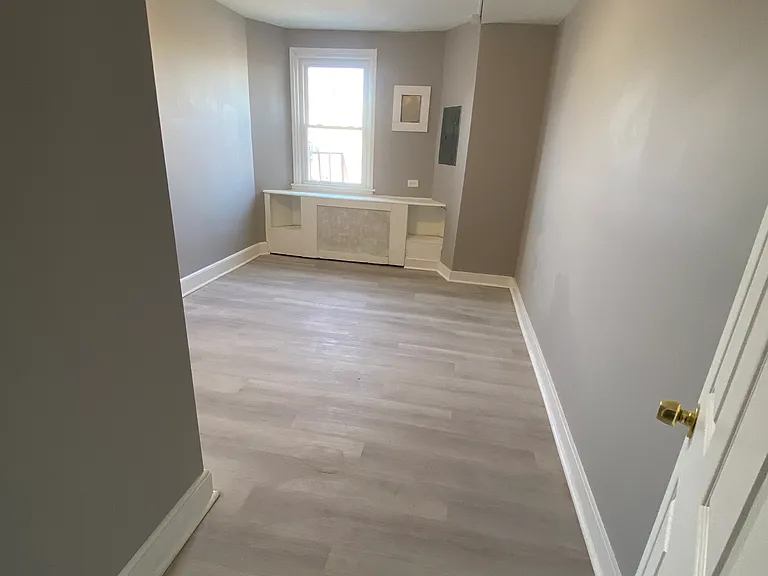 1228 Saint Paul St S #4 — Photo 11
