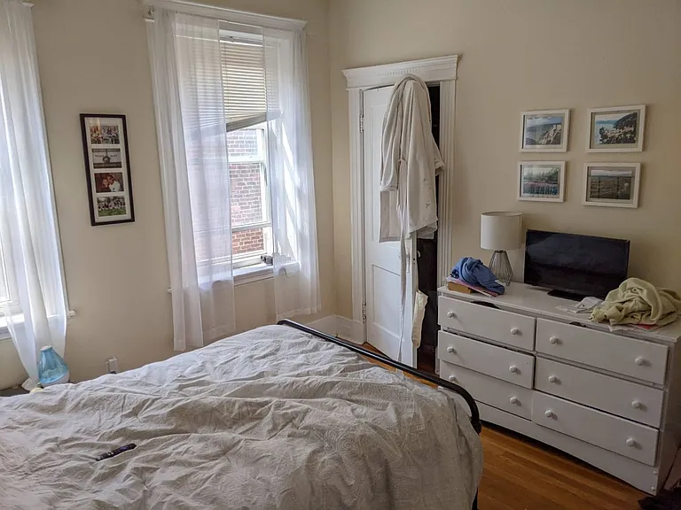 16 Fuller St #9 — Photo 9