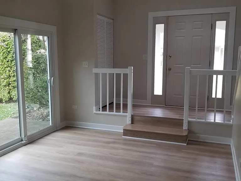 2S748 Timber Dr — Photo 7
