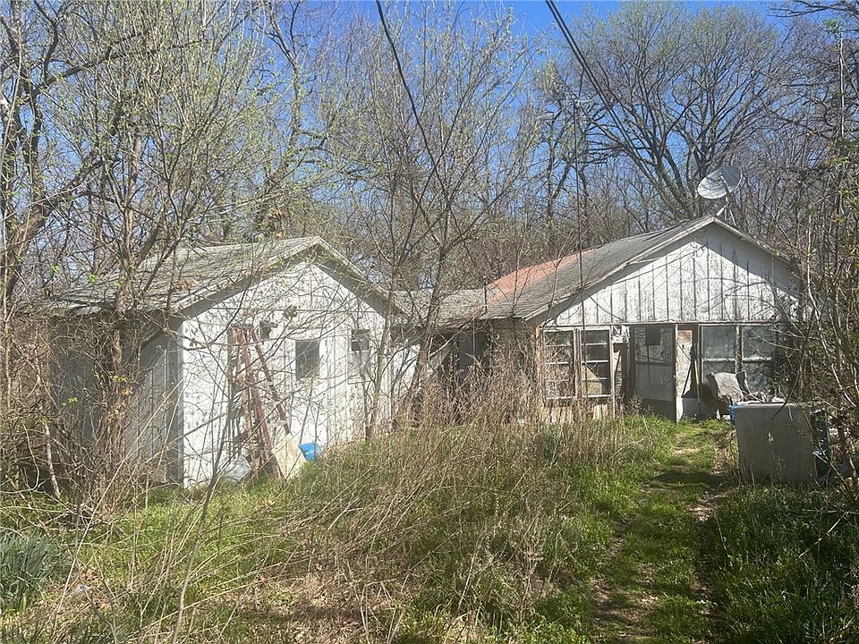 1st image of 12700 Bullock Rd