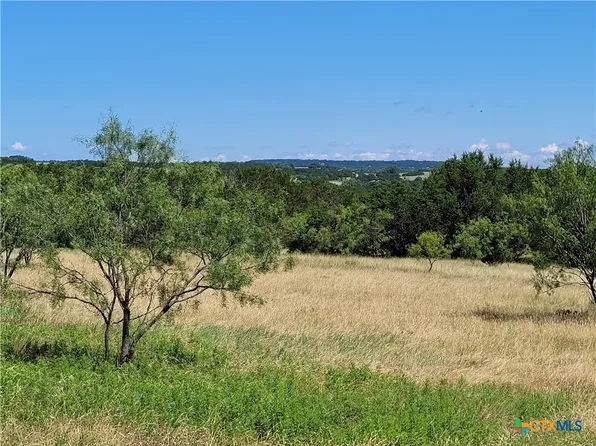 Cr, Lampasas, TX 76550