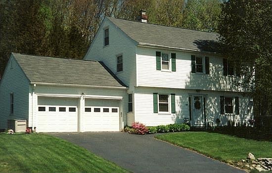 124 Red Robin Road