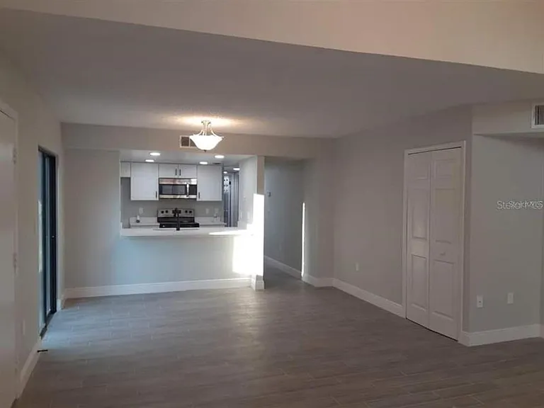 3123 Fox Squirrel Dr #B — Photo 9