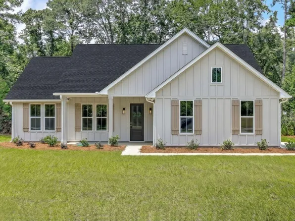 1 Dantzler Rd, Harleyville, SC 29448