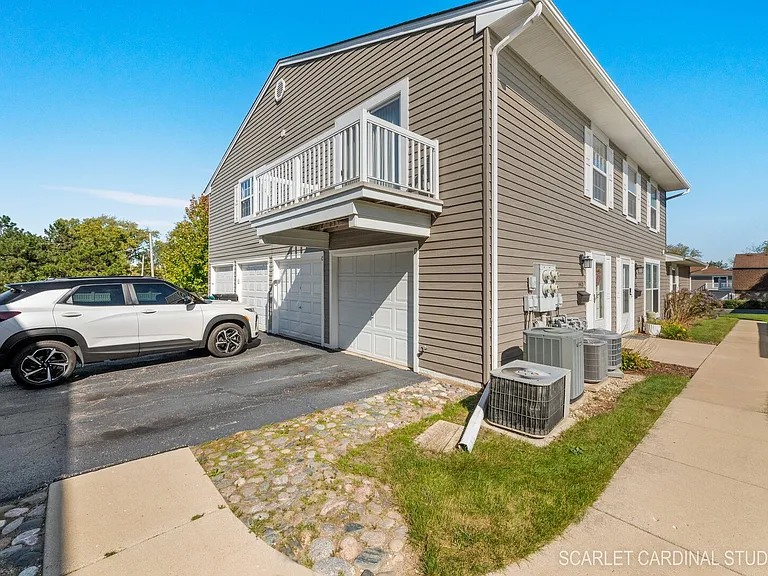 1441 Woodcutter Ln #D — Photo 10