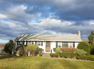 733 Hudson River Rd, Mechanicville, NY 12118